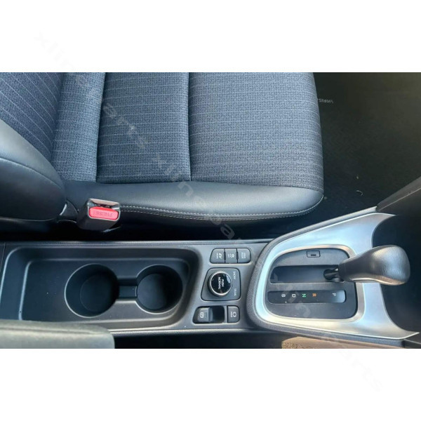 Used Car Toyota Yaris Cross 1.6L (2023) silver