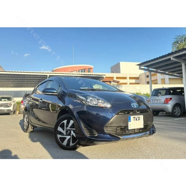 Used Car Toyota Aqua 1.6L (2021) blue